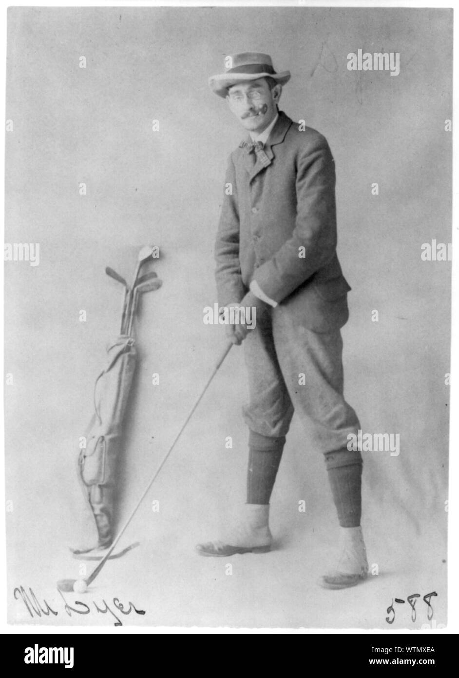 Mr dyer hires stock photography and images Alamy