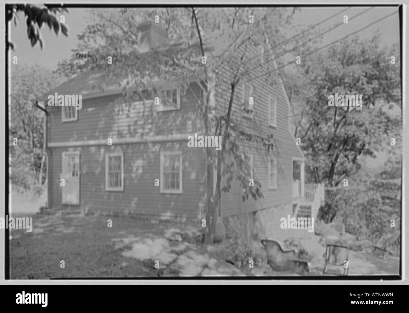 Mrs. Archer H. Brown, residence on Fairfield Ave., Greenwich, Connecticut. Stock Photo