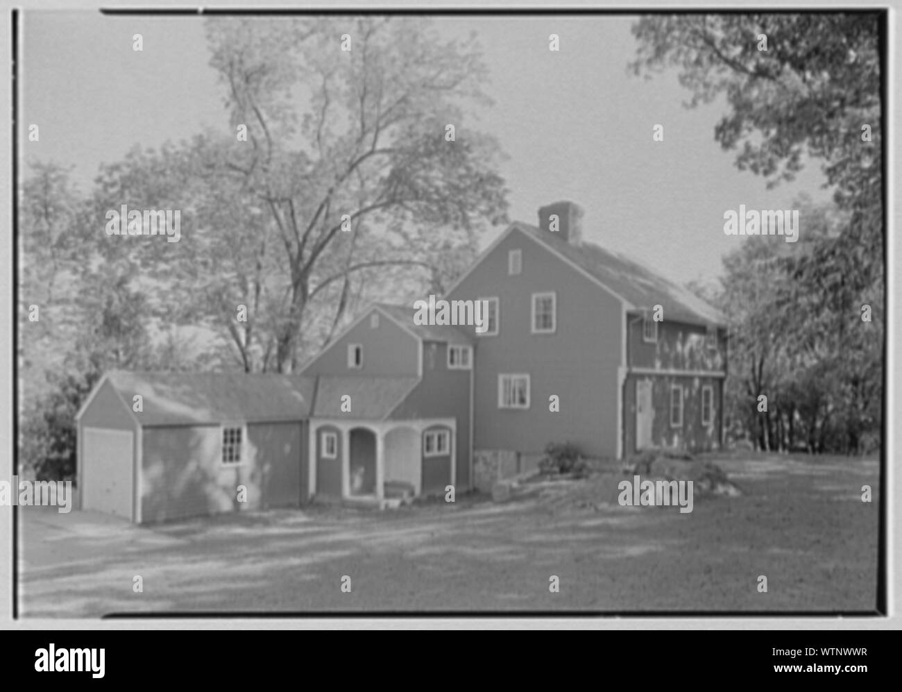 Mrs. Archer H. Brown, residence on Fairfield Ave., Greenwich, Connecticut. Stock Photo