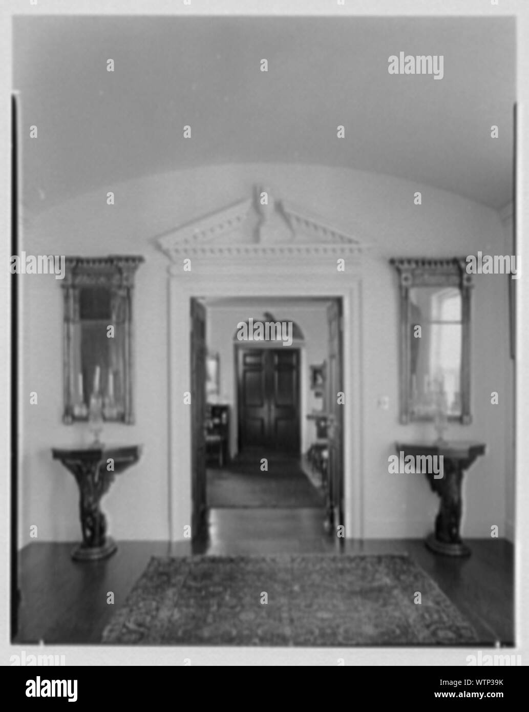 Mrs. C. Oliver Iselin, residence on Chicken Valley Rd., Glen Head, Long