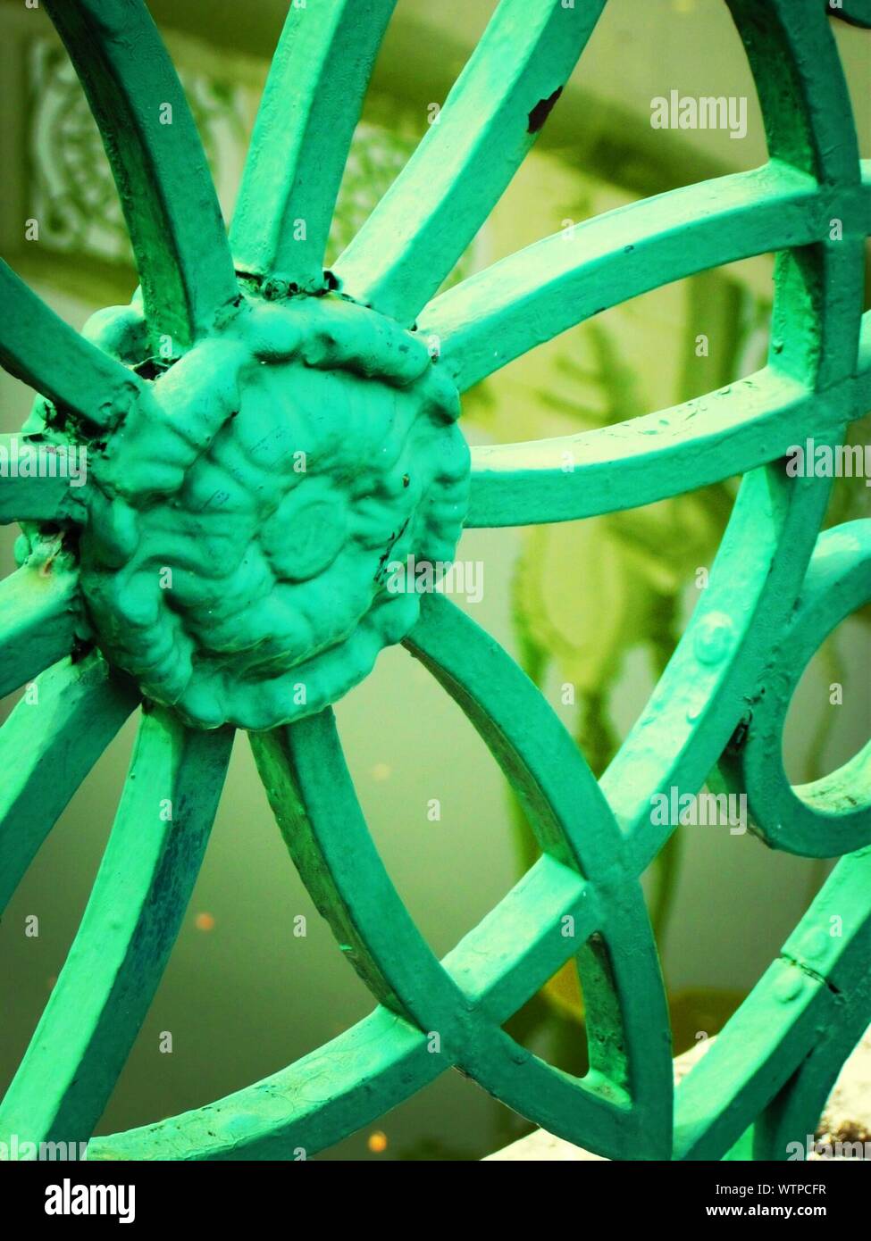 Green wrought iron fence hi-res stock photography and images - Alamy