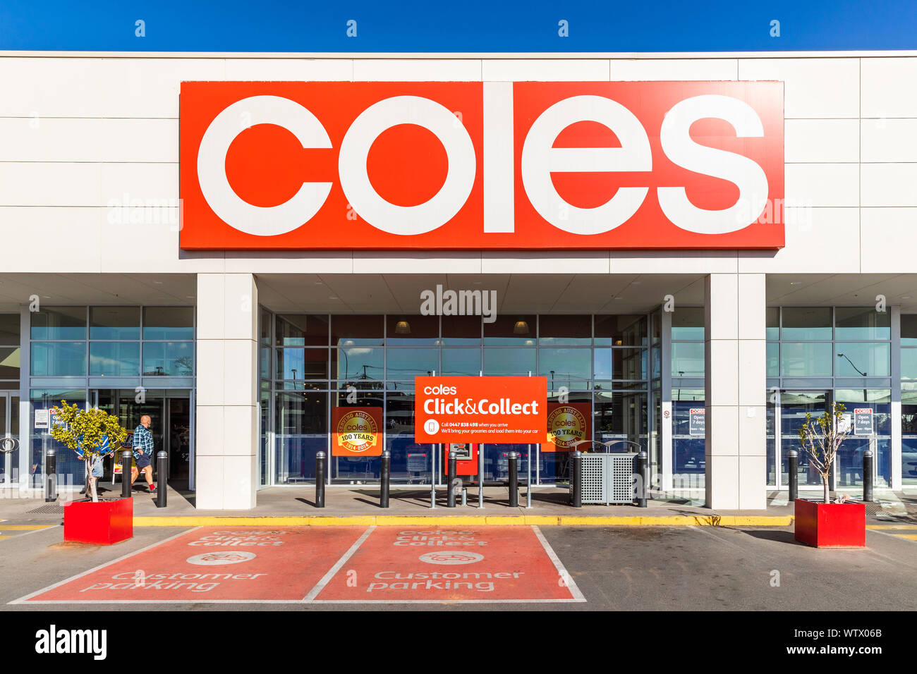 A Coles Supermarket frontage in Broken Hill, Australia Stock Photo