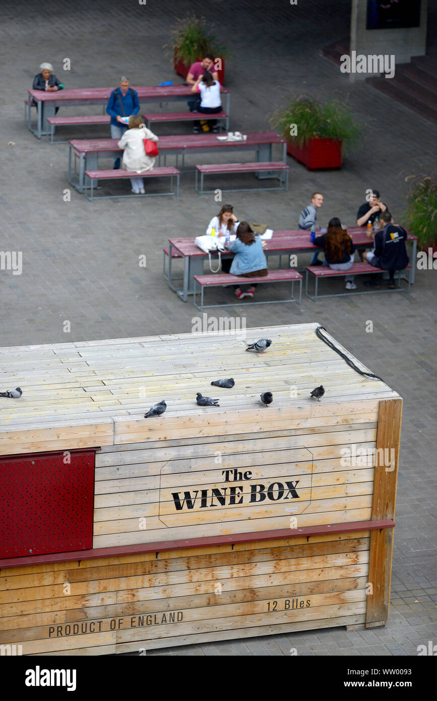 London, England, UK. The Wine Box - 'Summer pop-up' wine bar by National Theatre, South Bank Stock Photo - Alamy