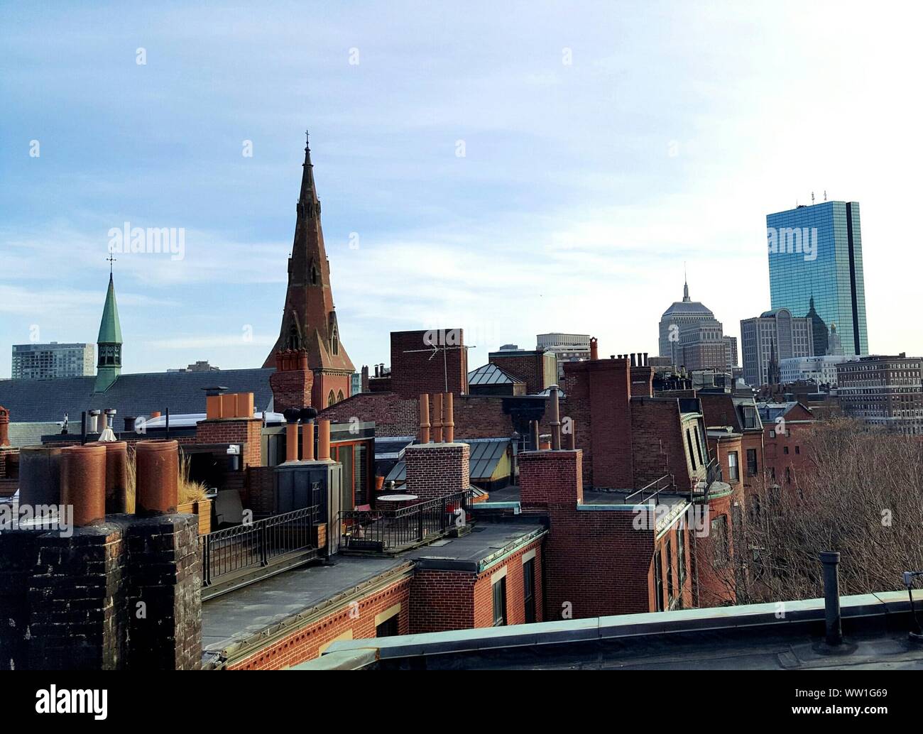 Boston building rooftop hires stock photography and images Alamy