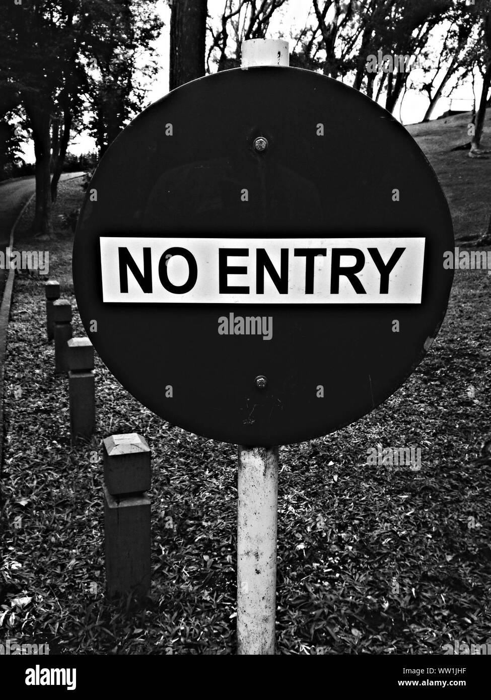 Do no enter sign Black and White Stock Photos & Images Alamy