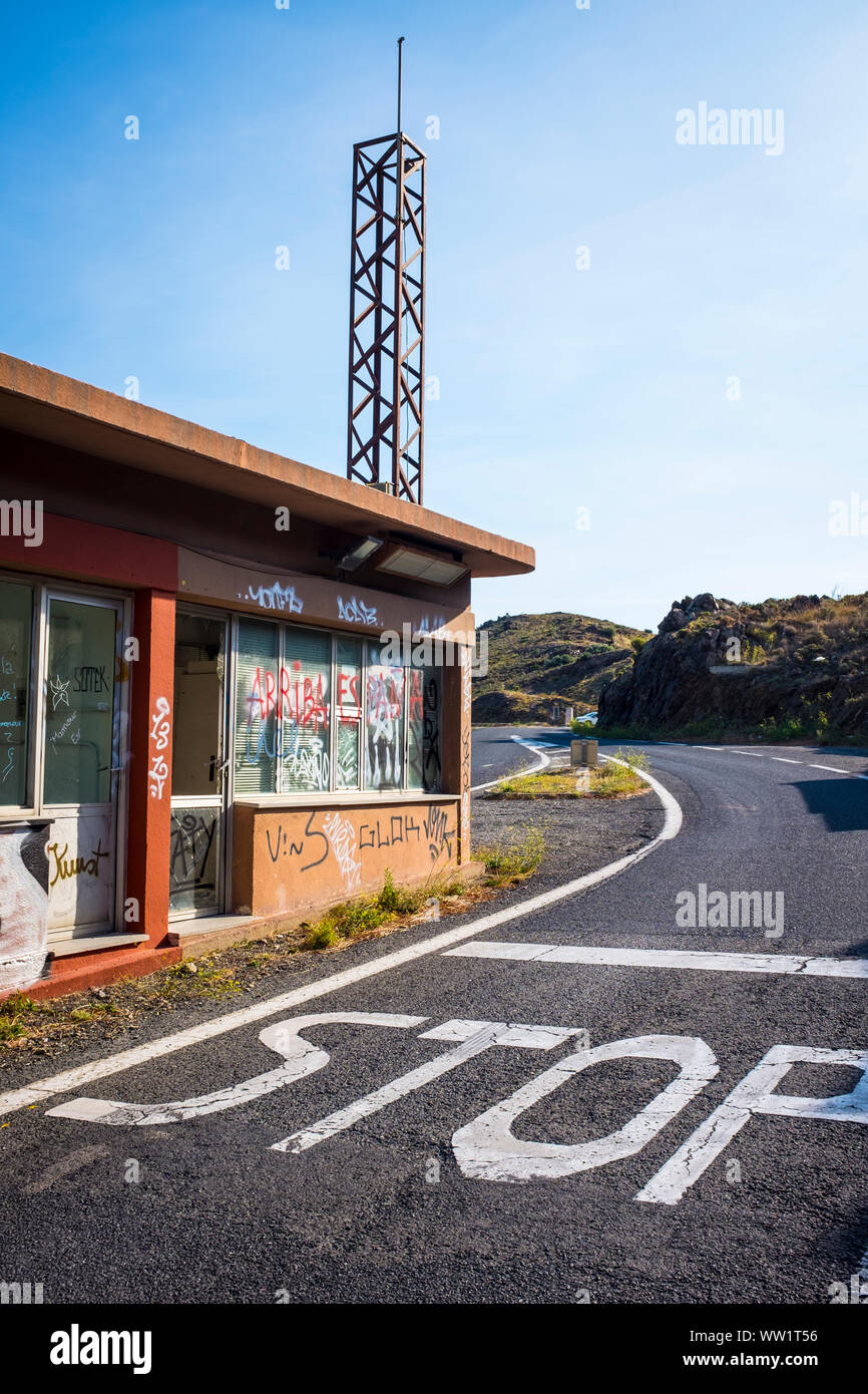 France spain border hi-res stock photography and images - Alamy