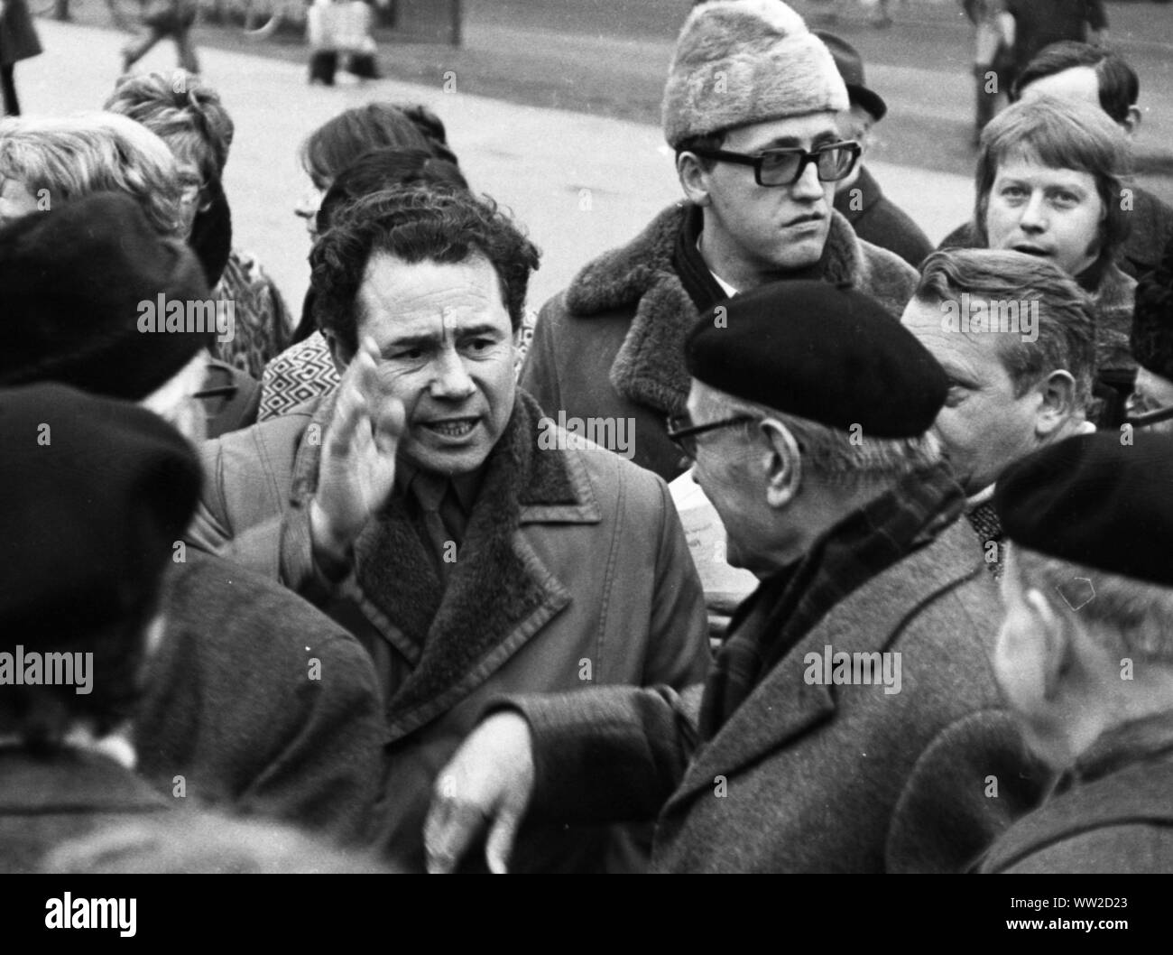Several hundred priests demonstrated for peace in Indochina on 30.1.1973, partly in robes through the federal capital.| | usage worldwide Stock Photo