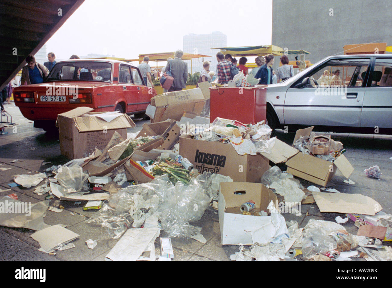 The strike of the East Berlin garbage collection in the summer of 1990