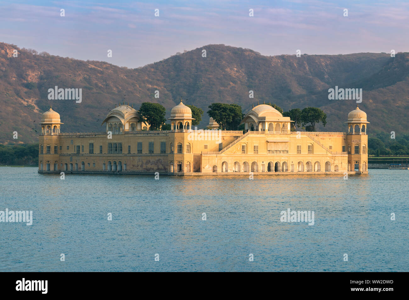 The palace Jal Mahal at night. Jal Mahal (Water Palace) was built during the 18th century in the middle of Man Sager Lake. Jaipur, Rajasthan, India, Stock Photo