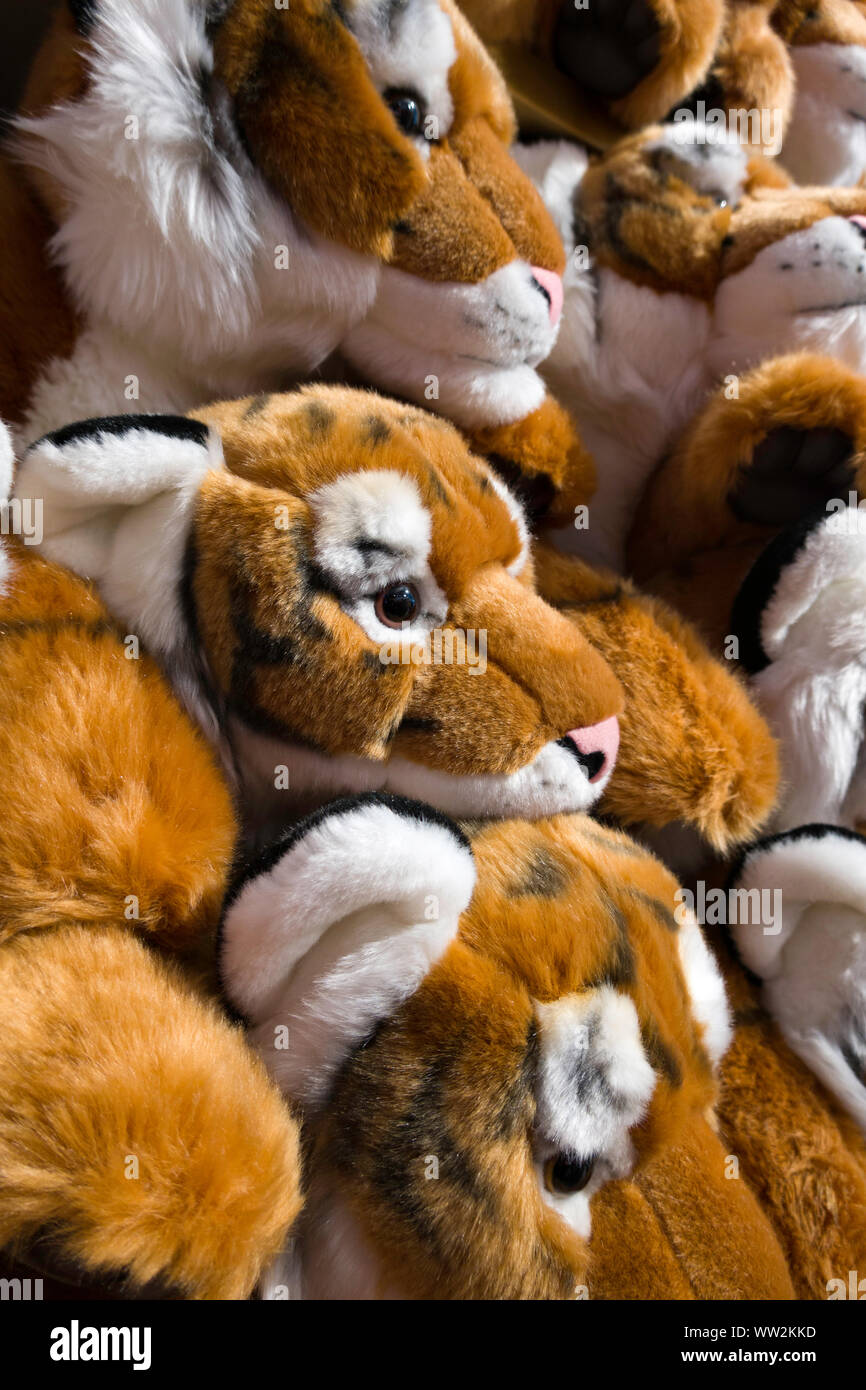 fao schwarz tiger