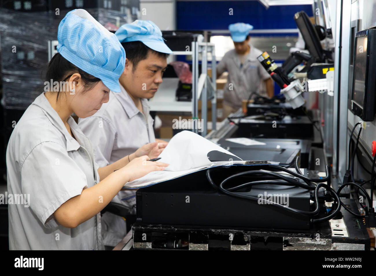 Ev battery manufacturing china hires stock photography and images Alamy