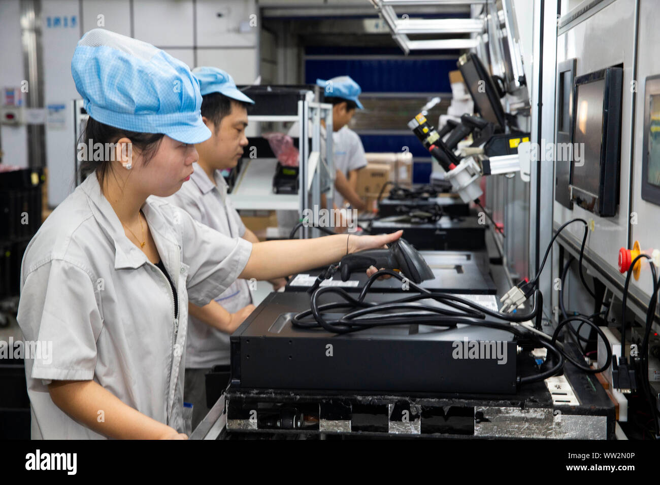 Ev battery manufacturing china hires stock photography and images Alamy