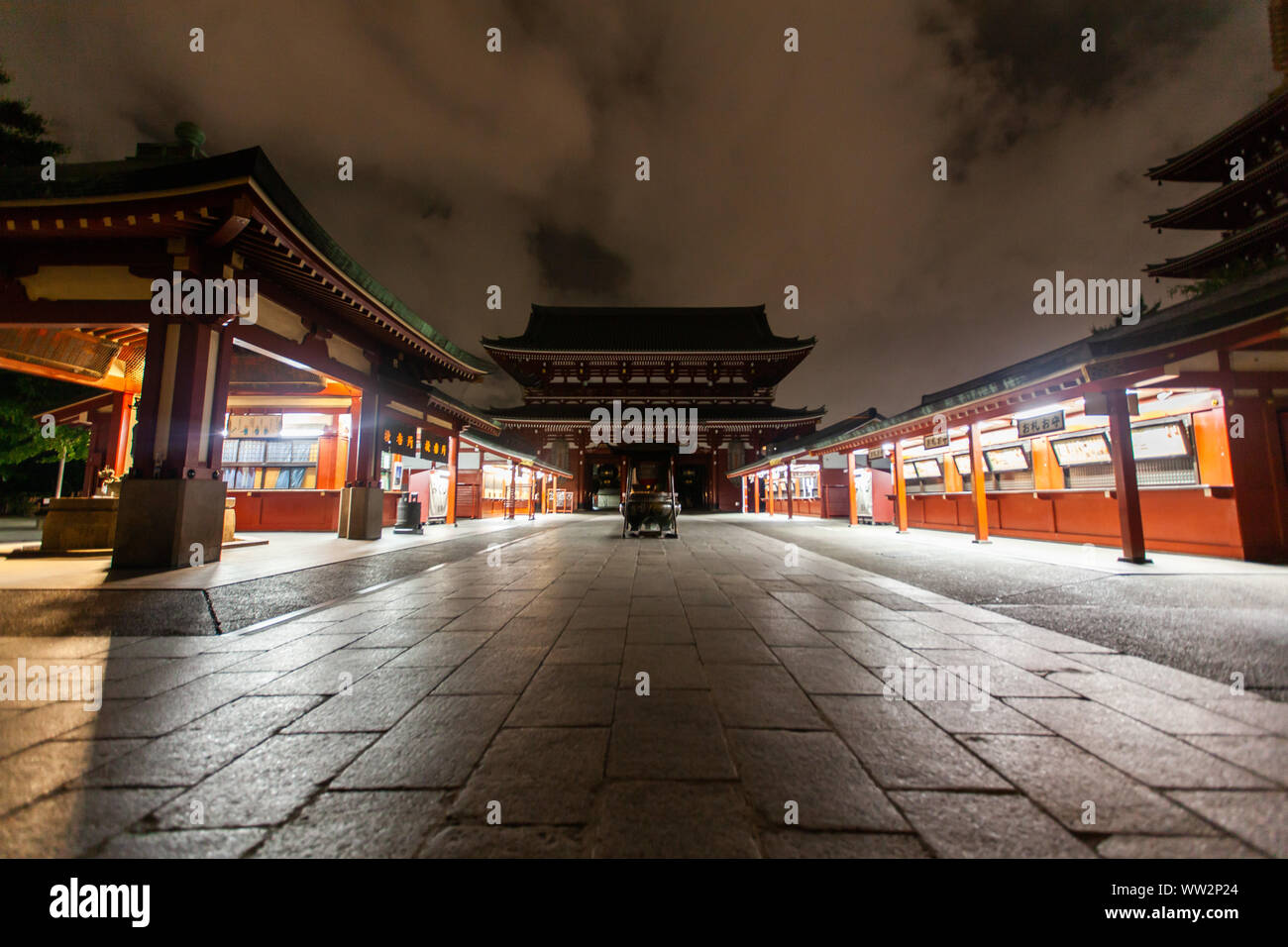 Asakusa kannon temple hi-res stock photography and images - Alamy