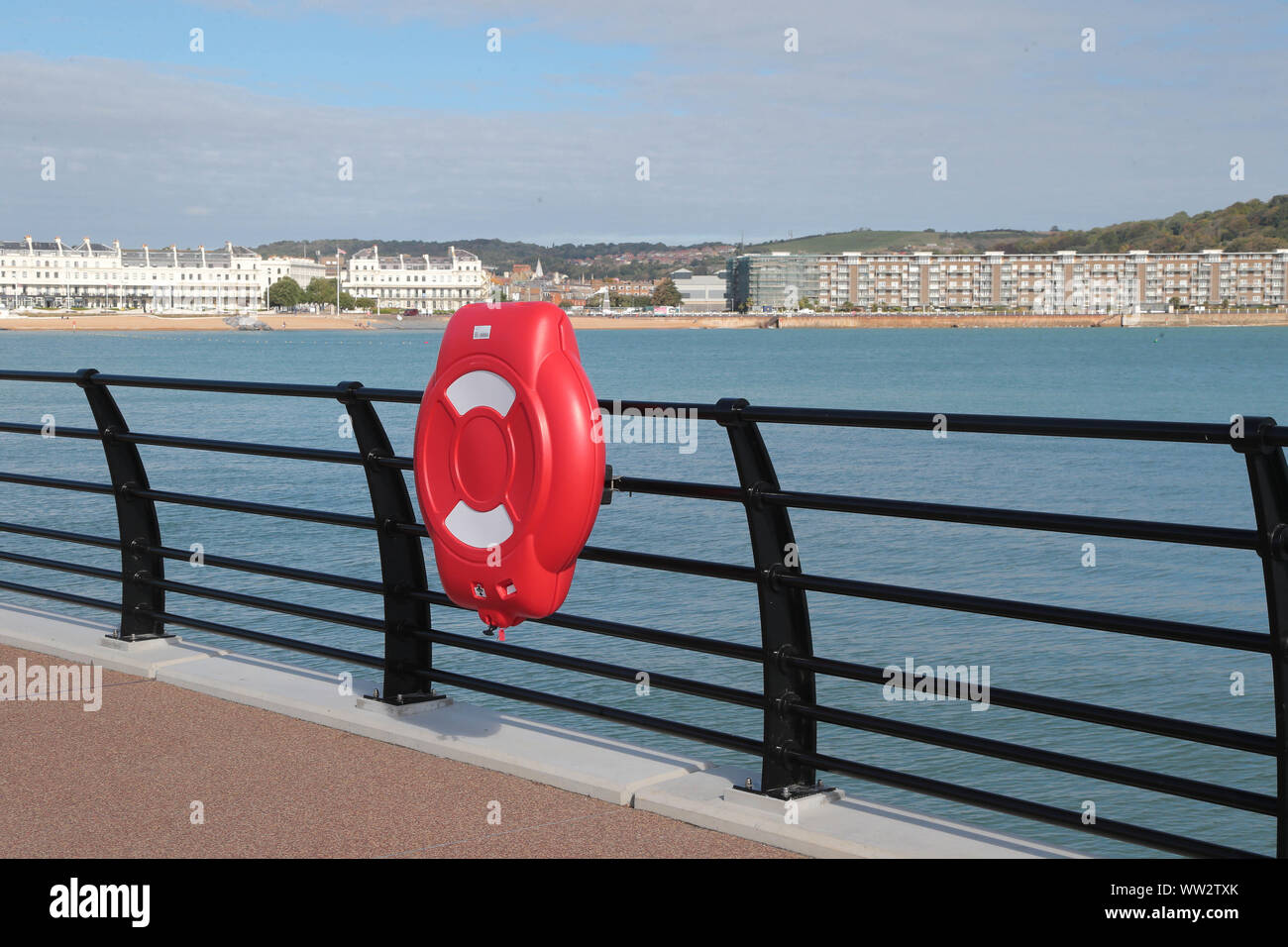 The new 550 metre pier on the Western Docks in  Dover Kent which is part of the towns revival programme. Stock Photo