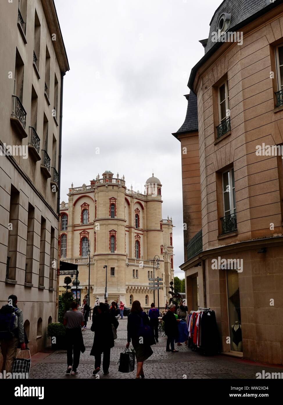 Shoppers, people, walking in the pedestrian area towards the Chateau, Saint-Germain-en-Laye, France. Stock Photo