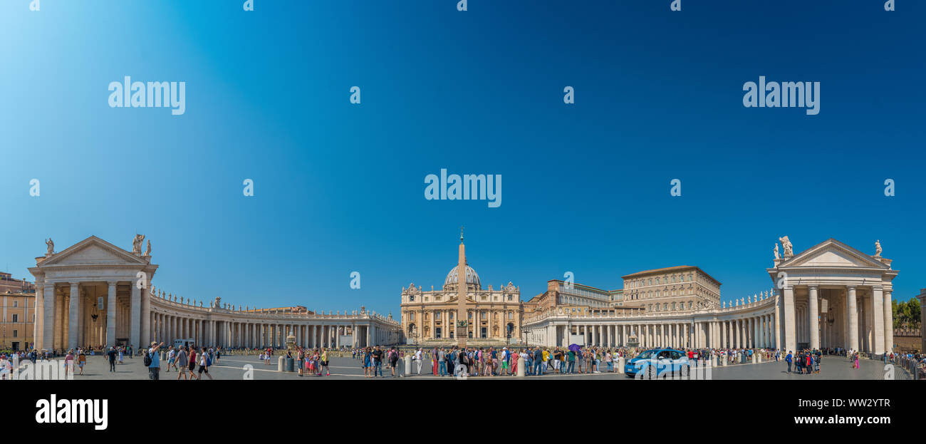 Panoramic Image of the Western side of St. Peter's Square in the Vatican Stock Photo