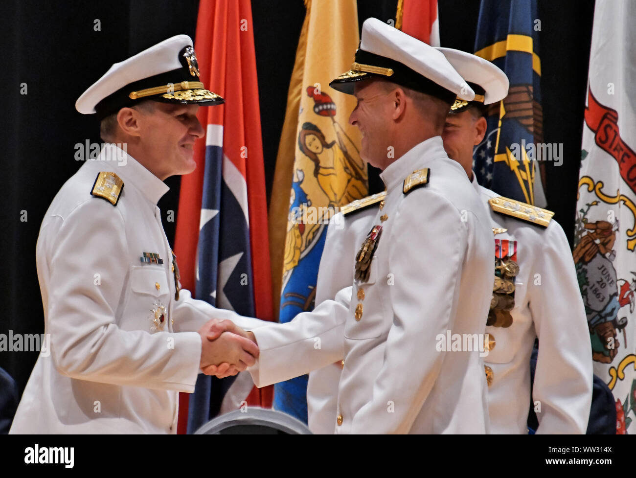 Yokosuka Japan 12th Sep 19 Outgoing 7th Fleet Commander Vice Adm Phillip Sawyer L Shakes Hands