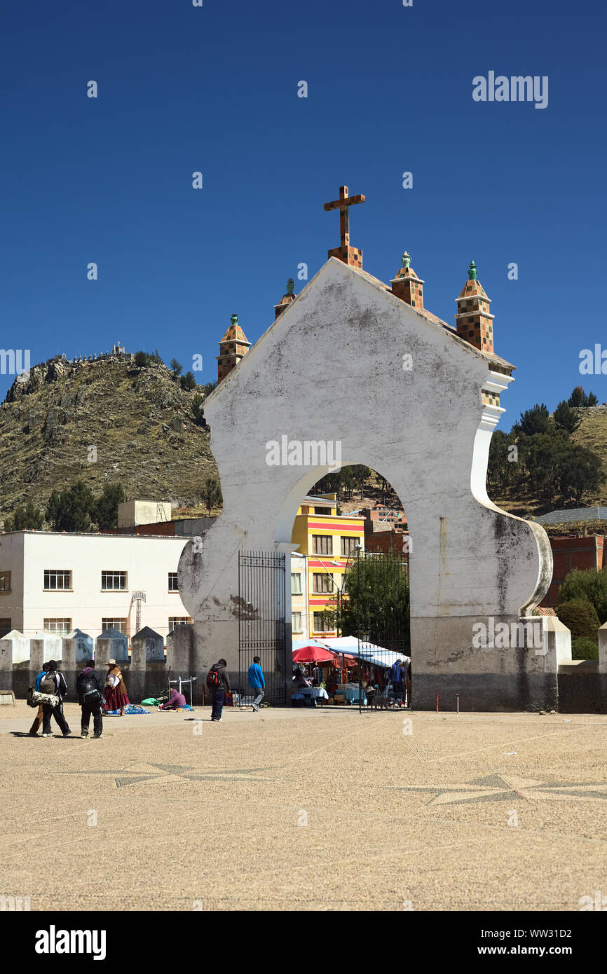 COPACABANA, BOLIVIA - OCTOBER 18, 2014: The gate of the Basilica of Our Lady of Copacabana seen from the courtyard of the church Stock Photo