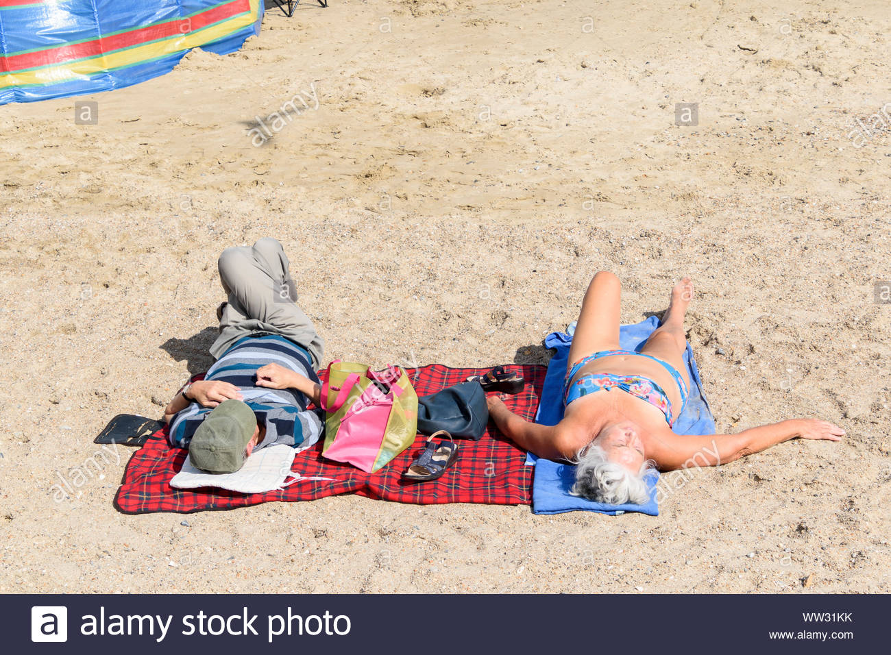 Laying Out In Sun High Resolution Stock Photography and Images Alamy