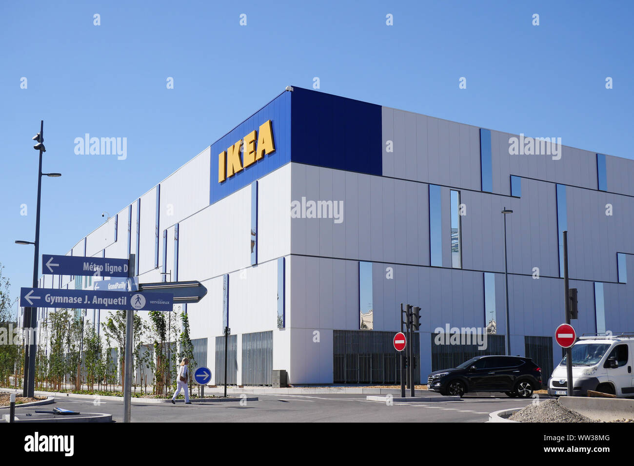 IKEA opens a gigantic store in newly amenaged Parilly area, Venissieux,  Rhone, France Stock Photo - Alamy