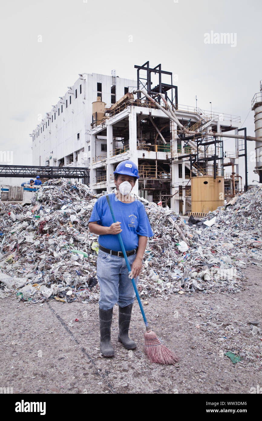 Paper Recycling Industry Stock Photo Alamy