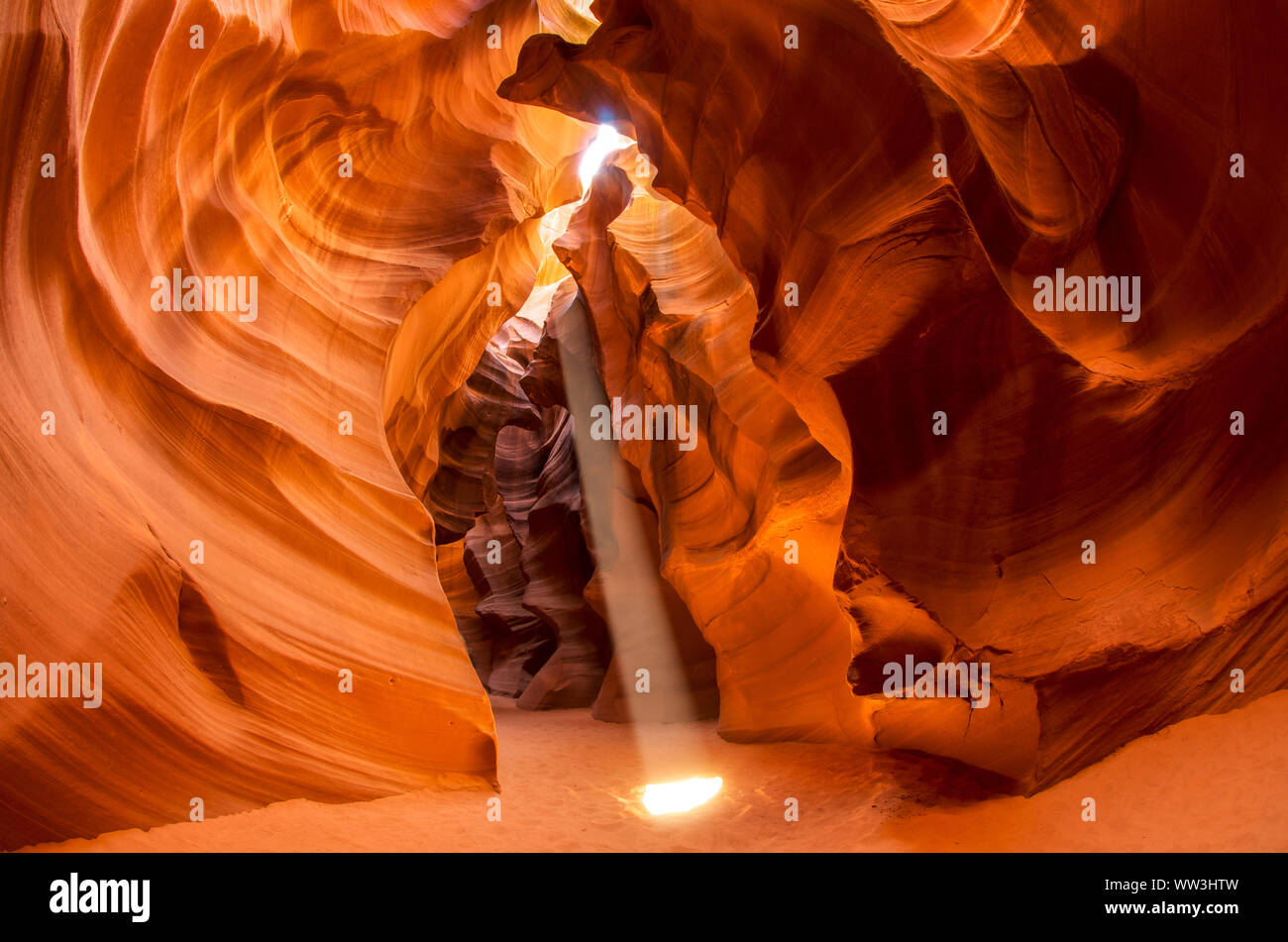Lower And Upper Antelope Canyon Stock Photo Alamy Lower and upper antelope canyon stock photo alamy