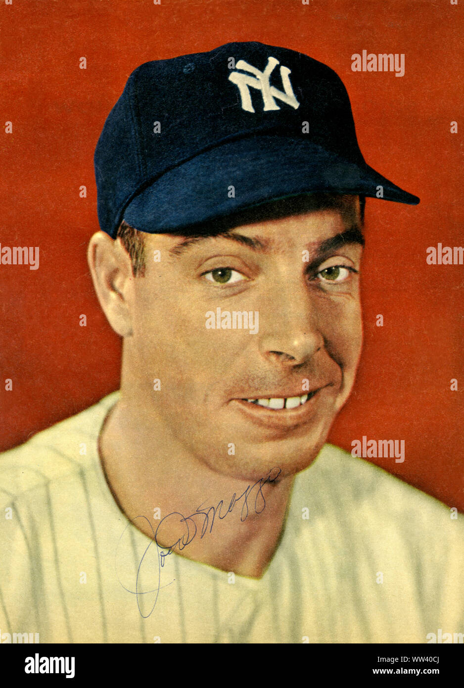 Autographed photo of Joe DiMaggio the iconic superstar baseball player with  the New York Yankees who was married to Marilyn Monroe Stock Photo - Alamy