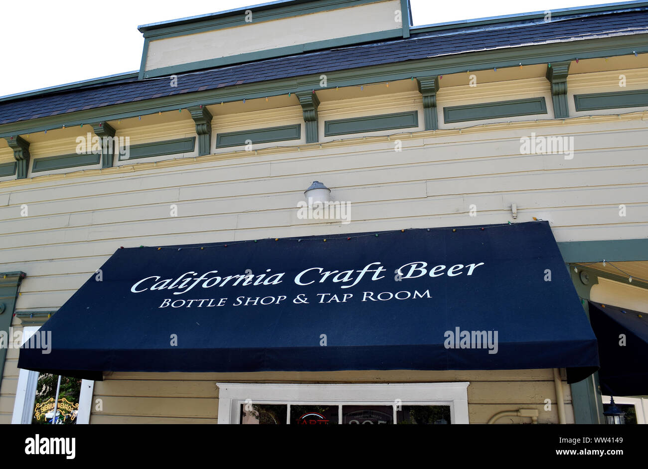 Tap room hires stock photography and images Alamy