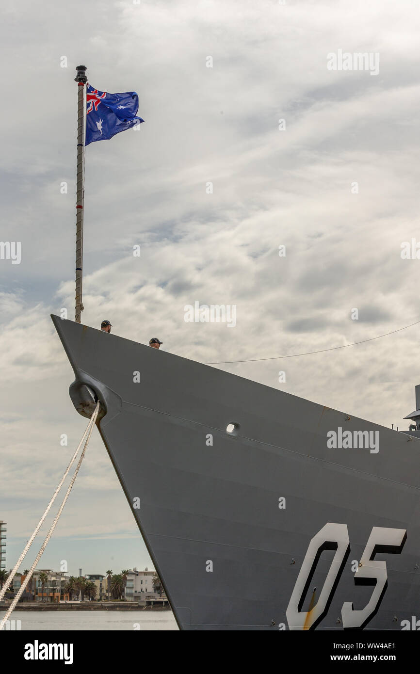 Station Pier, Melbourne, Australia. 13 September, 2019. HMAS Melbourne (III) (Pictured), a guided missile frigate, visiting her namesake city of Melbourne, Victoria for the last time before the ship's decommissioning later this year.   While in Melbourne, the ship's company will hold an open day on Sunday, 15 September 2019 with the public welcome to come aboard and tour the last Adelaide class frigate to serve with the Royal Australian Navy. Credit Dave Hewison / Alamy Live News Stock Photo