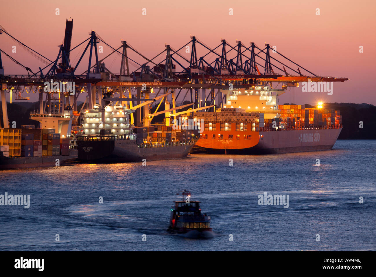 View above the Hamburg harbour with the terminal Burchardkai Stock Photo