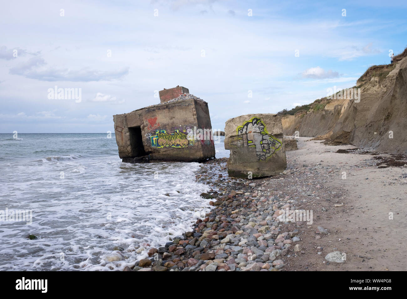 bunkers painted with graffiti on Baltic coast, Hohes Ufer between Wustrow and Ahrenshoop, Fischland, Fischland-DarÃŸ-Zingst, Mecklenburg-West Pomerania, Germany Stock Photo