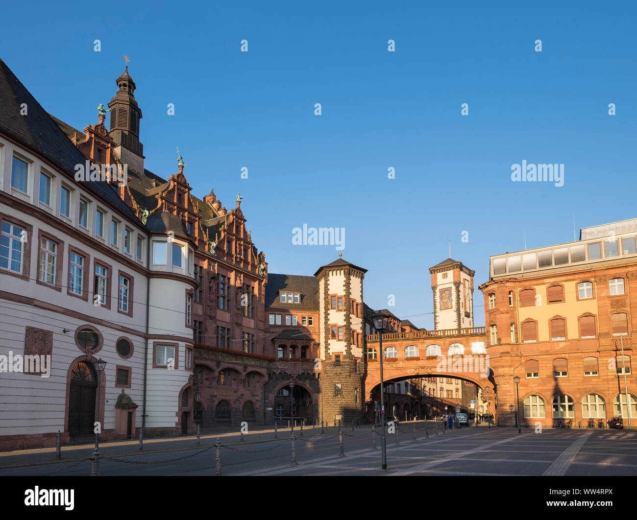 RÃ¶mer and sigh bridge at Bethmannstrasse, old town, Frankfurt on the Main, Hesse, Germany Stock Photo