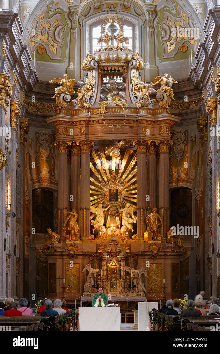 baroque high altar, basilica Sonntagberg, pilgrimage church Holy Trinity and St. Michael, Sonntagberg, Mostviertel, Lower Austria, Austria Stock Photo