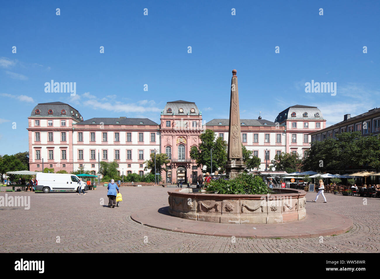 Market square with Darmstadt castle, today part of the University of Technology of Darmstadt, TU Darmstadt, Darmstadt, Hesse, Germany, Europe Stock Photo