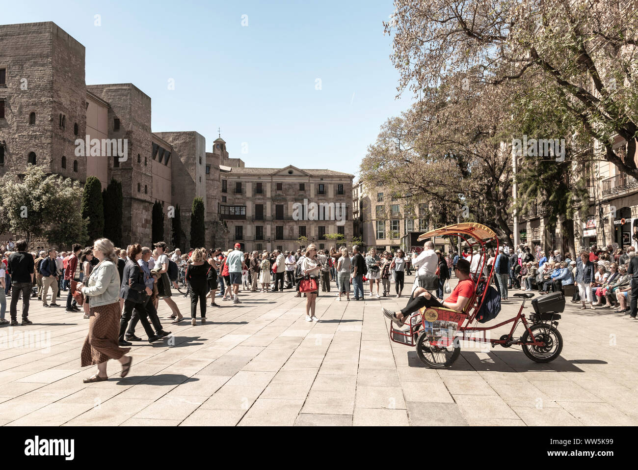 Authentic Imagery of real peoples lifestyle in everyday situations.  Having fun, on vacation, riding bikes, shopping, walking in Barcelona, Spain. Stock Photo