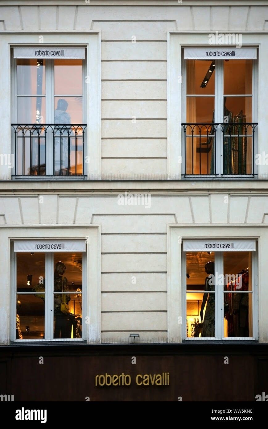 boutique roberto cavalli paris