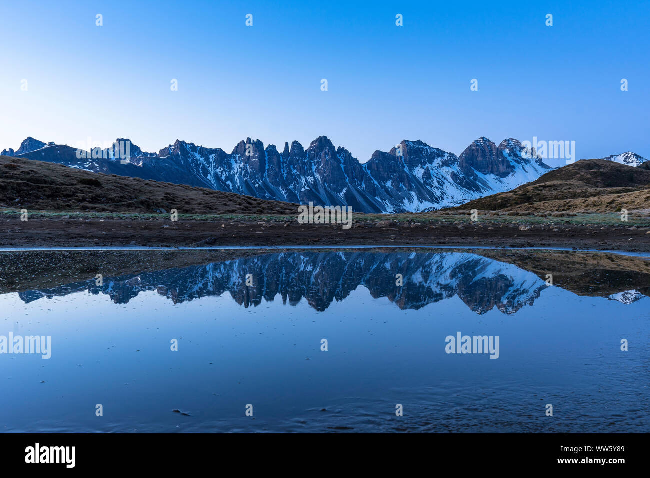 Austria, Tyrol, Grinzens, Salfeins, morning mood at the Salfeinssee in the Stubai Alps Stock Photo