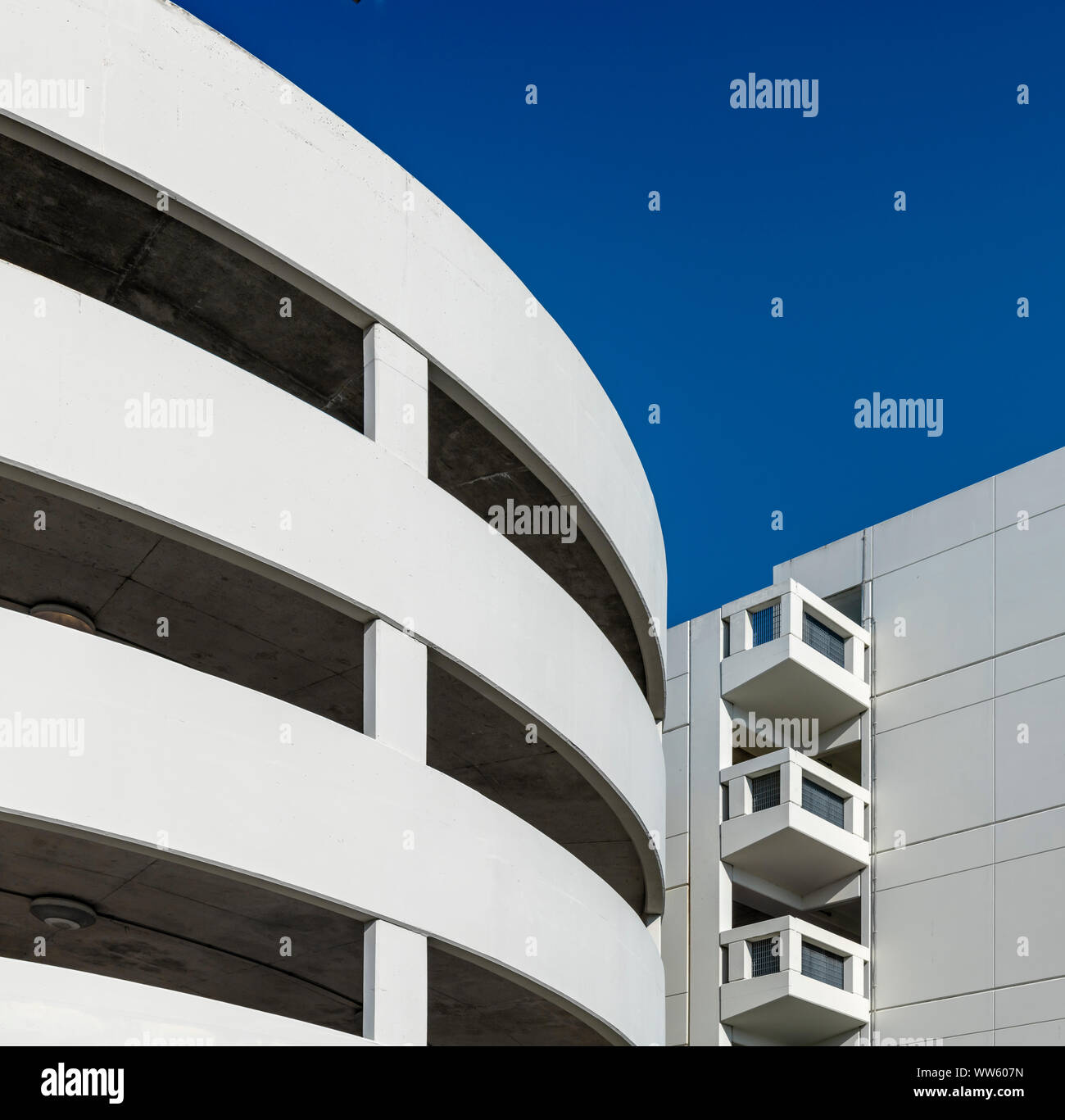 Spiral concrete ramp hi-res stock photography and images - Alamy