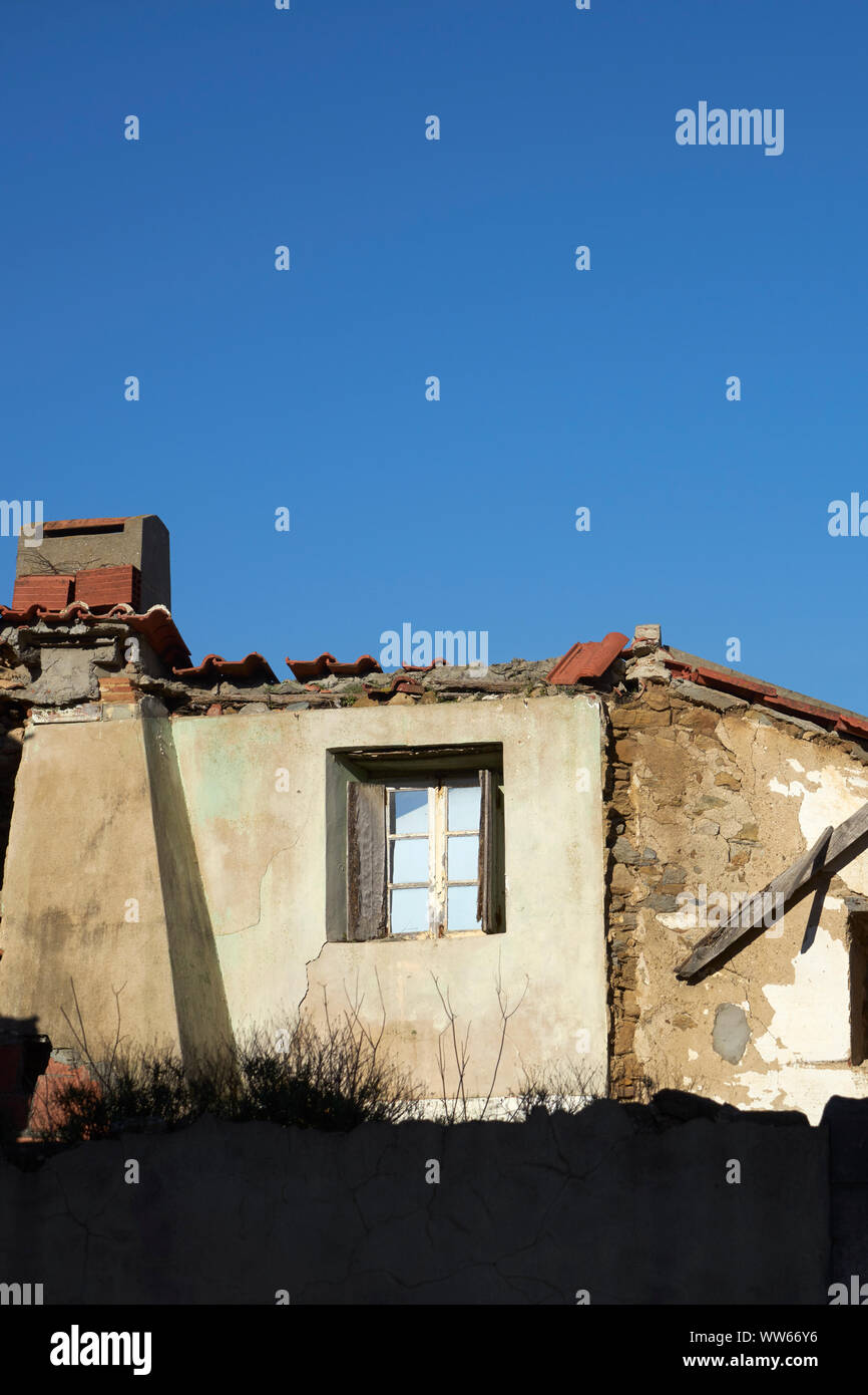 Old house with window, brick and blue sky Stock Photo - Alamy