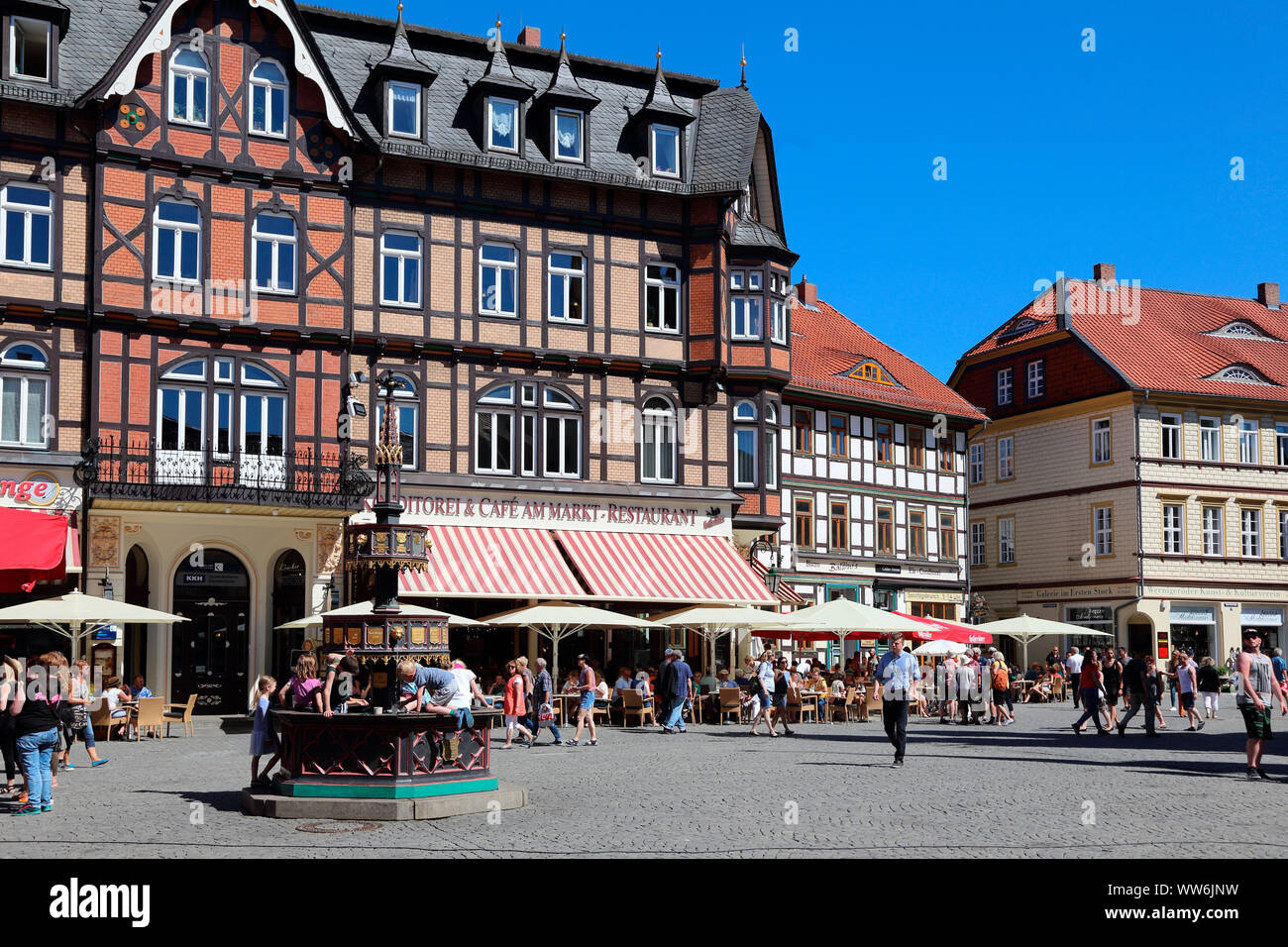 Germany, Saxony-Anhalt, Wernigerode, market place, 'WohltÃ¤terbrunnen' Stock Photo