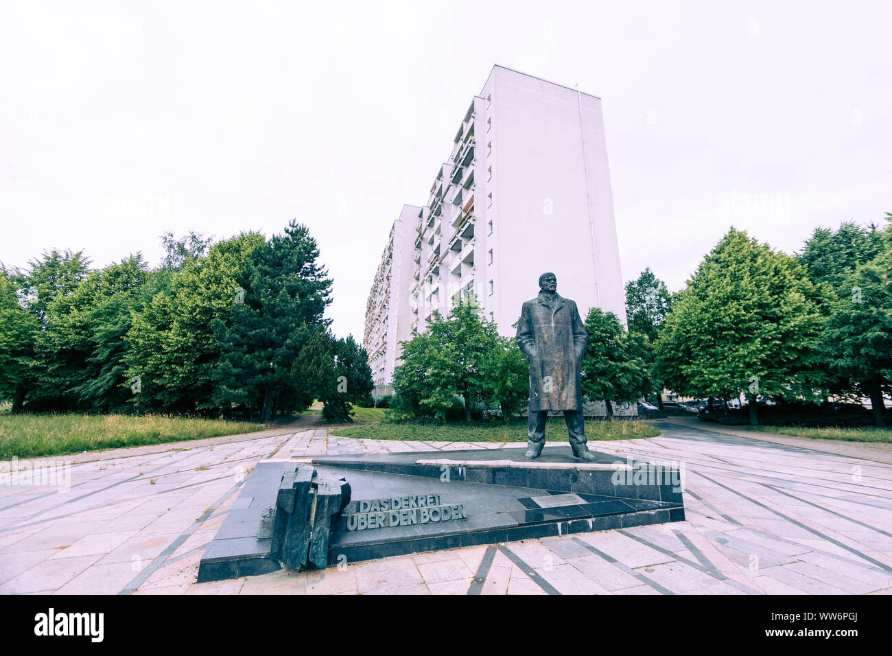 Germany, Mecklenburg-Western Pomerania, Schwerin, Dreesch, prefabricated housing estate, Lenin statue Stock Photo