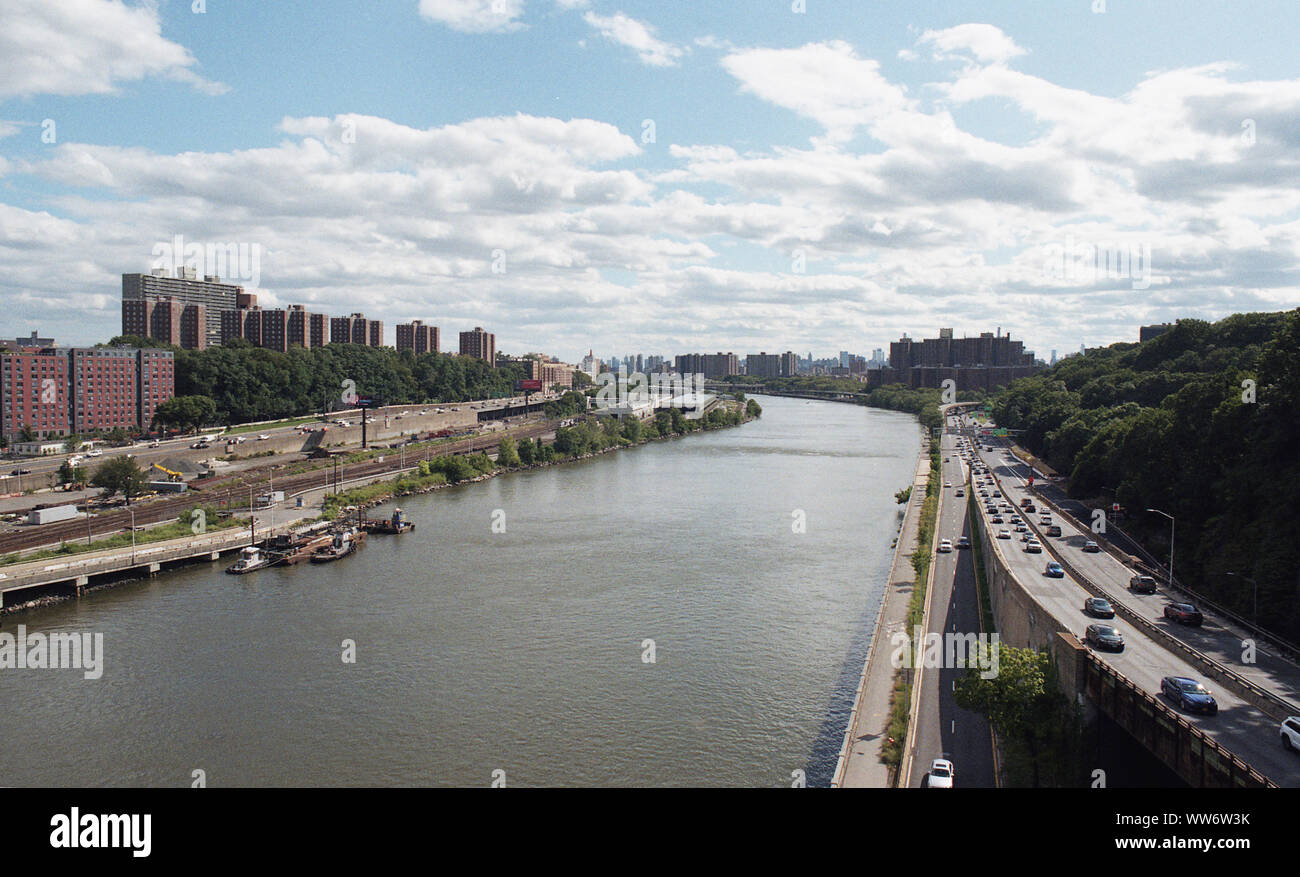 Harlem River Drive and the Bronx Stock Photo Alamy
