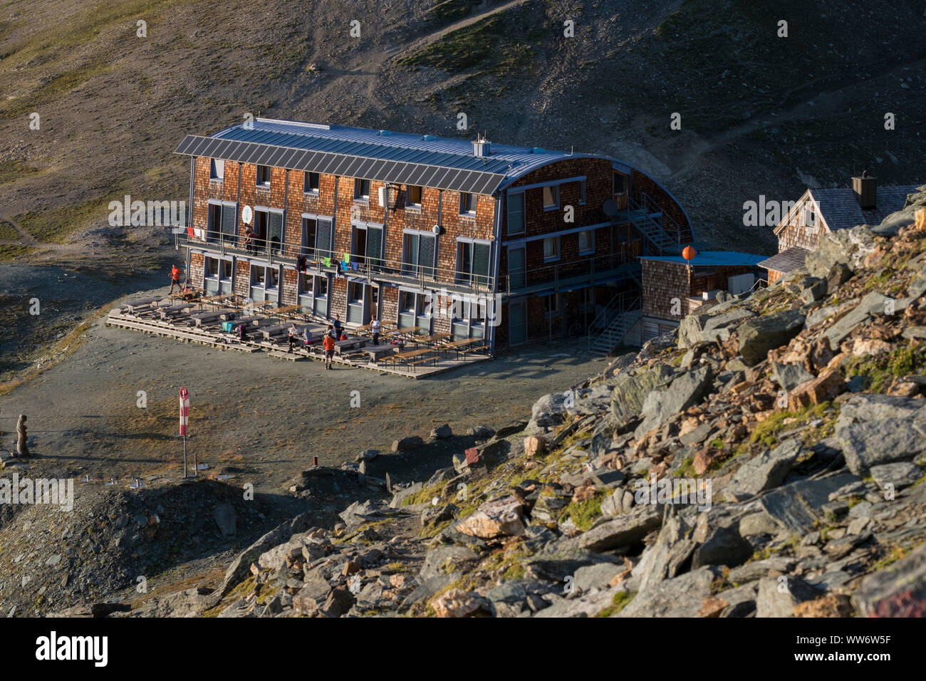 View of StÃ¼dlhÃ¼tte in the evening, Fanatscharte on the foothills of the StÃ¼dlgratt on the Grossglockner, Hohe Tauern, East Tyrol, Austria Stock Photo