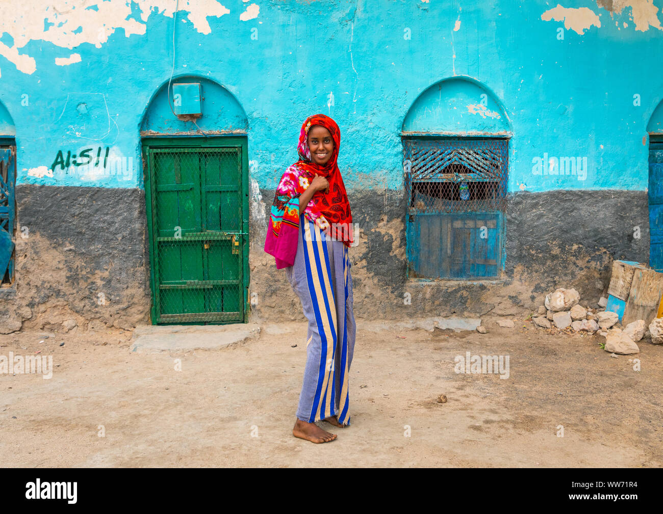 Portrait of a somali young woman in the streets of the old town, Sahil region, Berbera, Somaliland Stock Photo