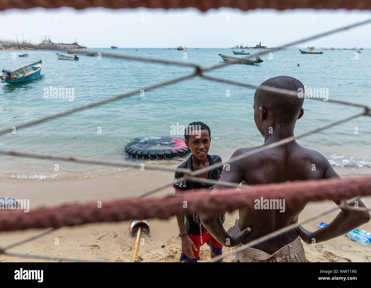 Somali children playing on the beach, Sahil region, Berbera, Somaliland Stock Photo