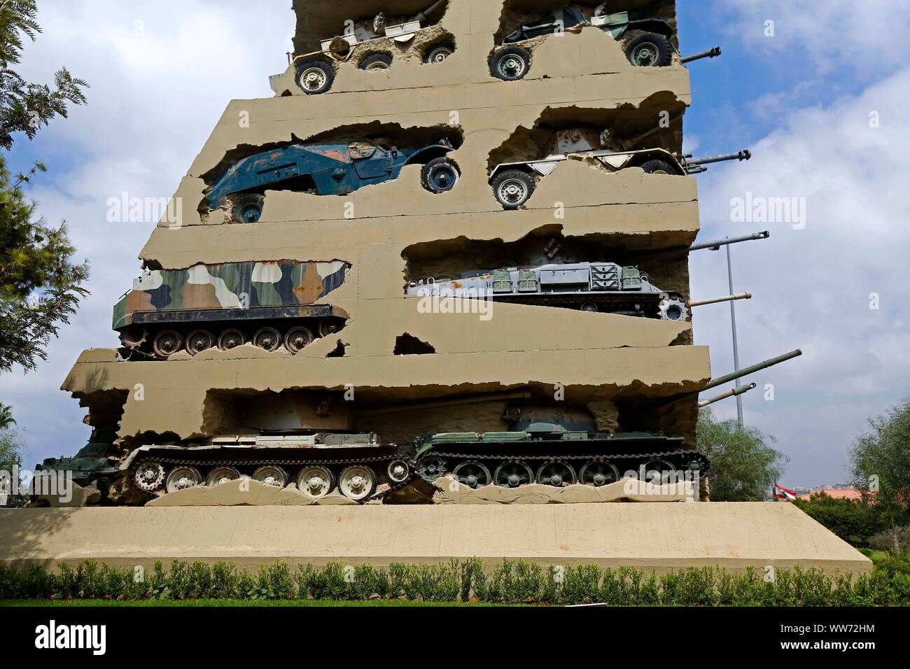 Monument for peace beirut hires stock photography and images Alamy