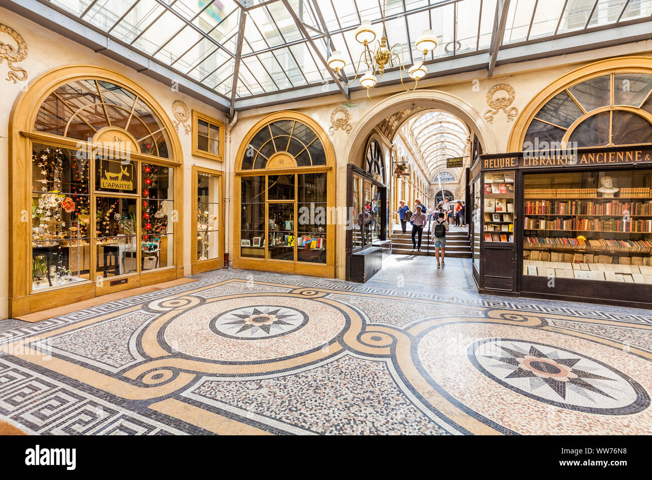France, Paris, city centre, Galerie Vivienne, covered shopping arcade