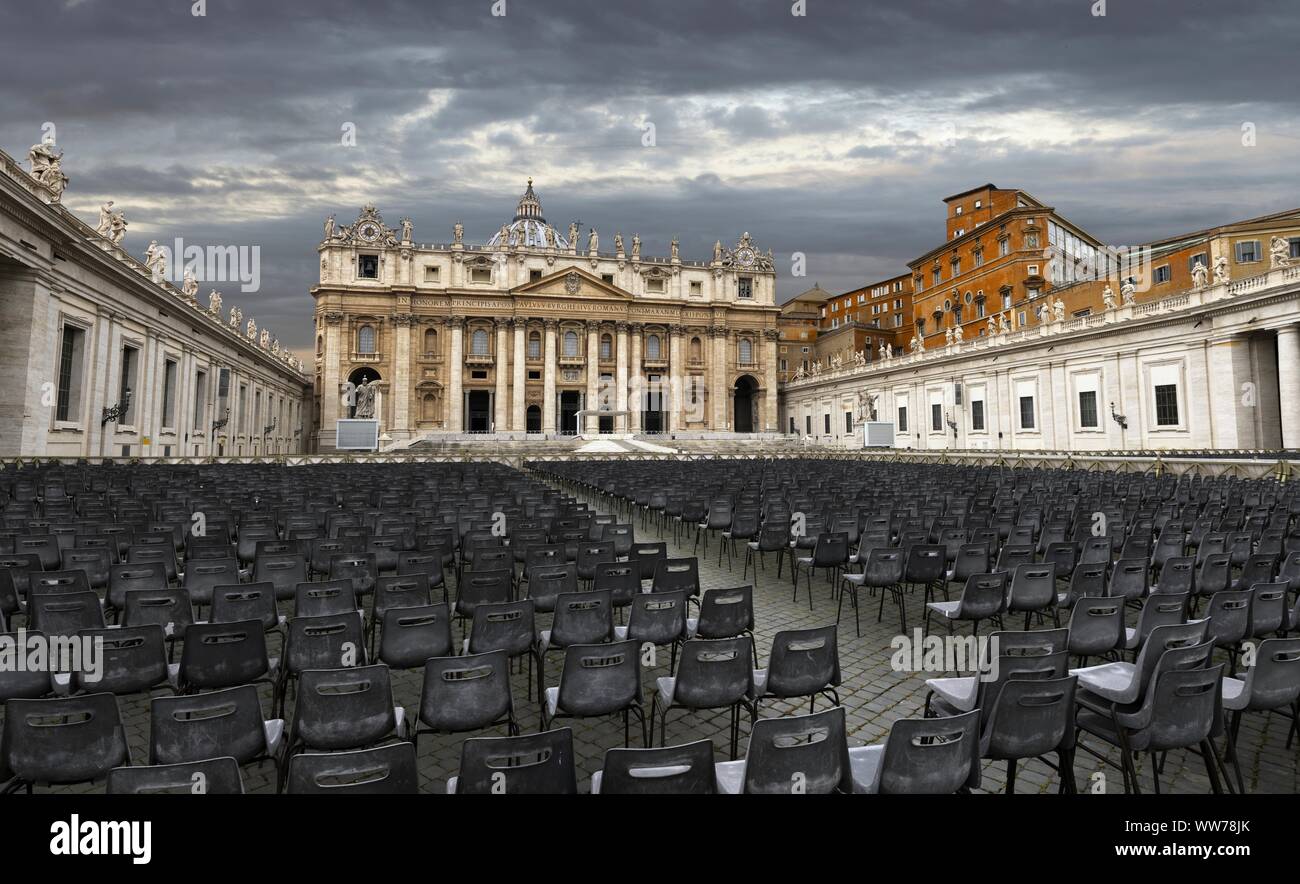 St. Peter's Basilica in Vatican Stock Photo