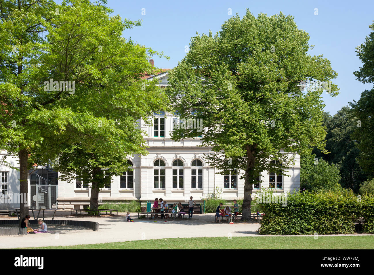 Wallschule school oldenburg hires stock photography and images Alamy