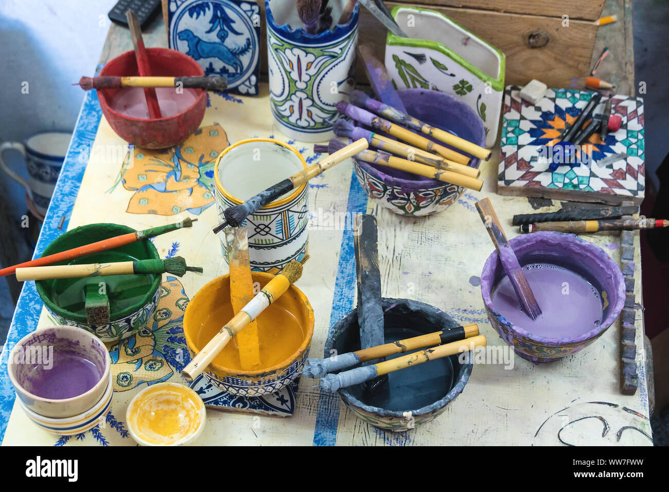 Morocco, Fez, pottery Art Naji Stock Photo Alamy